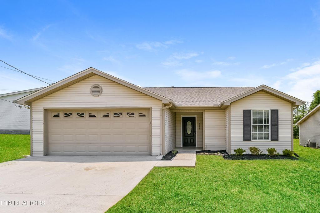 Photo of 6347 Gary Moore Lane, Powell, TN 37849 (MLS # 1324881)