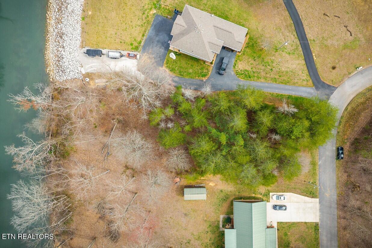 00 Hidden River Lane