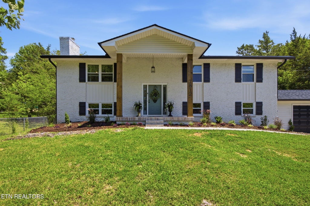 Photo of 7812 Tazewell Pike, Corryton, TN 37721 (MLS # 1349154)