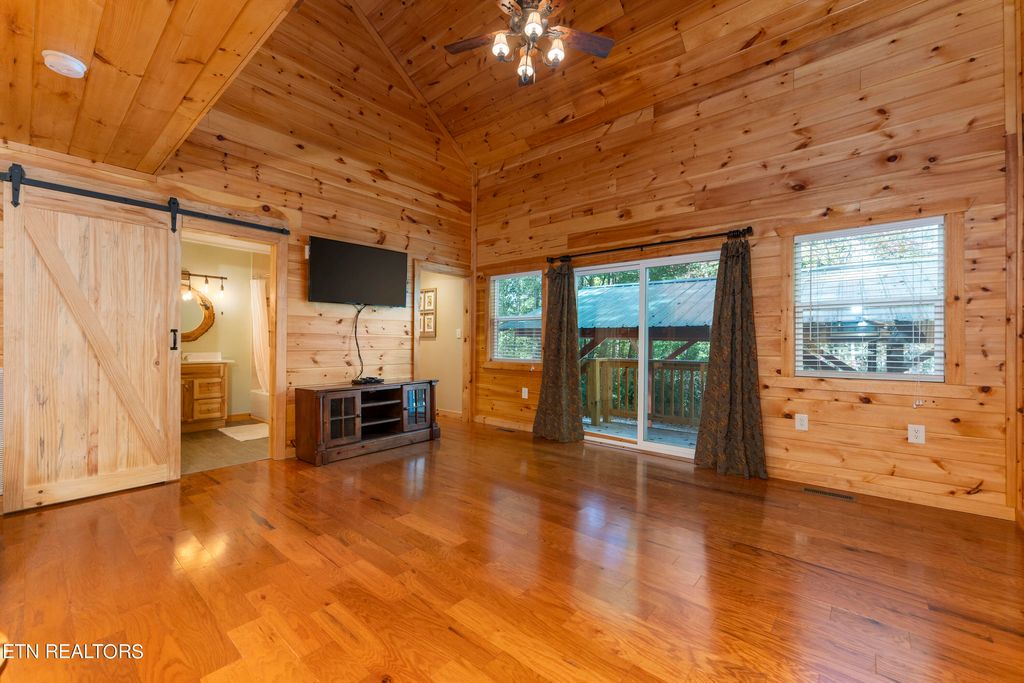 Photo of 460 Sassafras Way, Cosby, TN 37722 (MLS # 1279435)