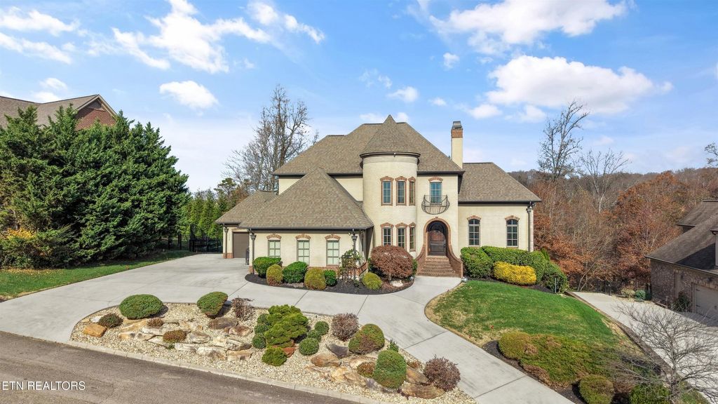 Photo of 10023 Winter Sun Lane, Knoxville, TN 37922 (MLS # 1323290)