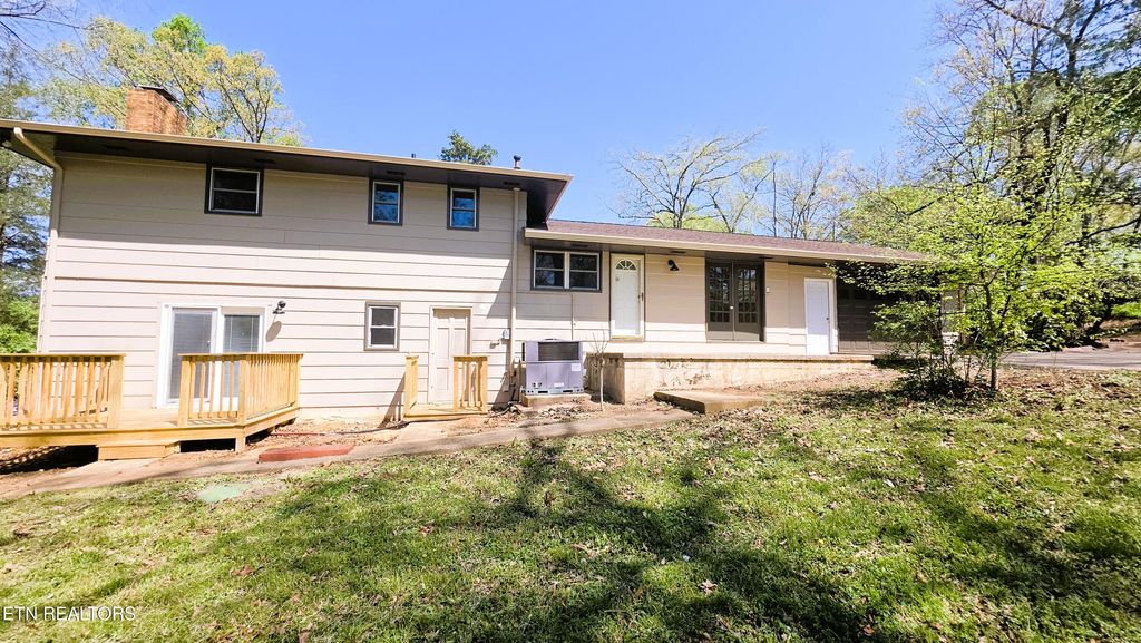 Photo of 108 County Road 585, Englewood, TN 37329 (MLS # 1336629)