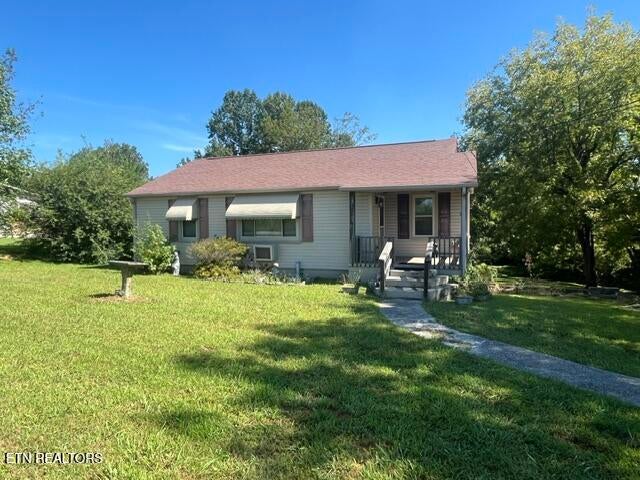 Photo of 114 Oberry Rd, Kingston, TN 37763 (MLS # 1353948)