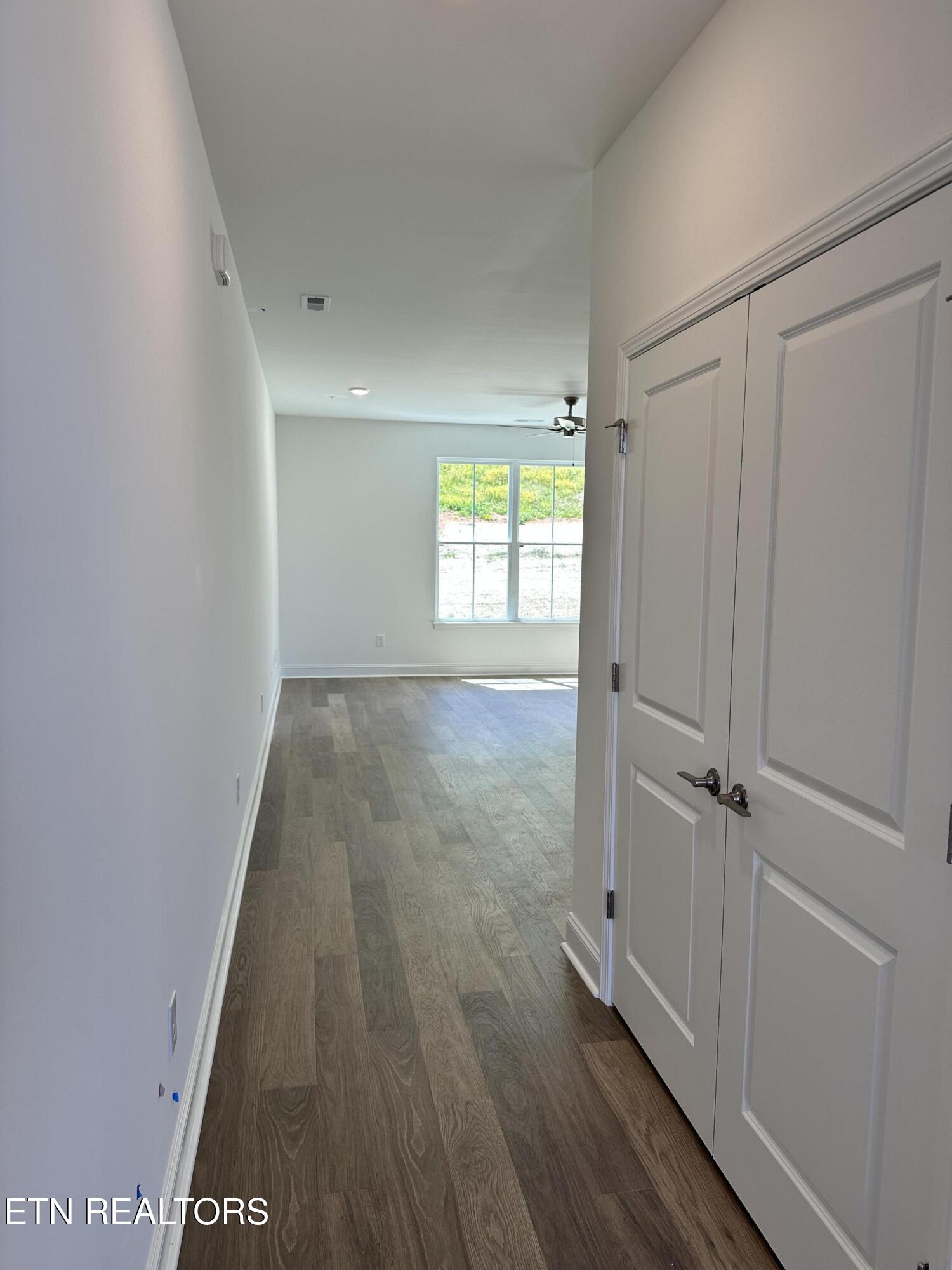 1659 Lateglow Way