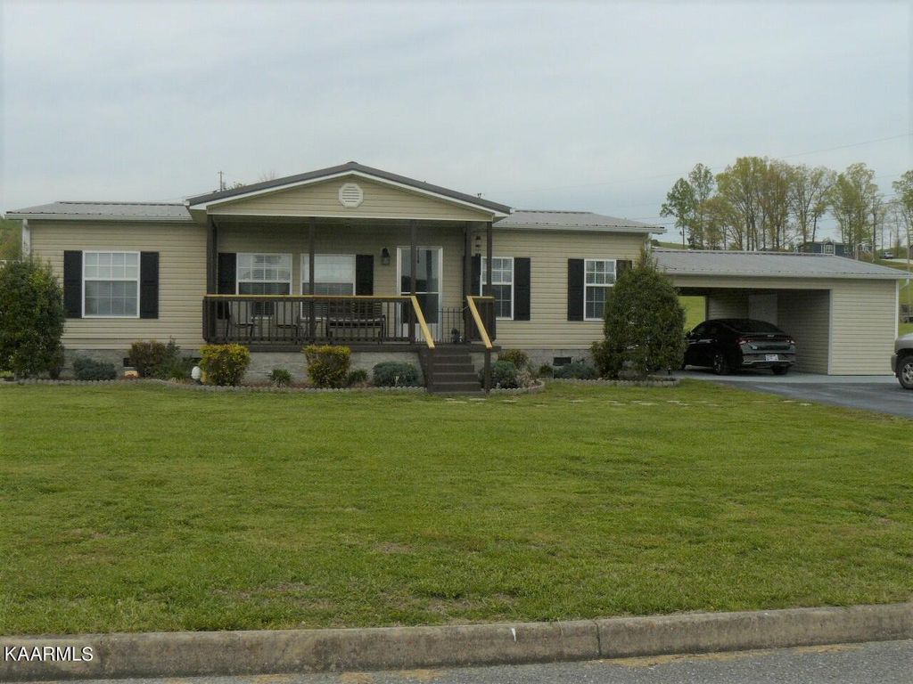 Photo of 133 Elaine Drive, Tazewell, TN 37879 (MLS # 1225134)