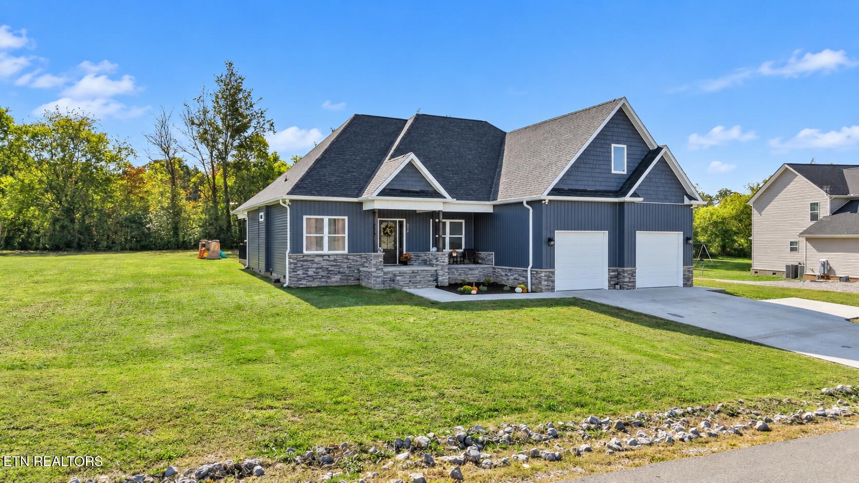 220 Dawson Way