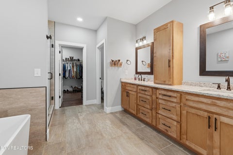 Tiny photo for 220 Dawson Way, Maryville, TN 37801 (MLS # 1359837)