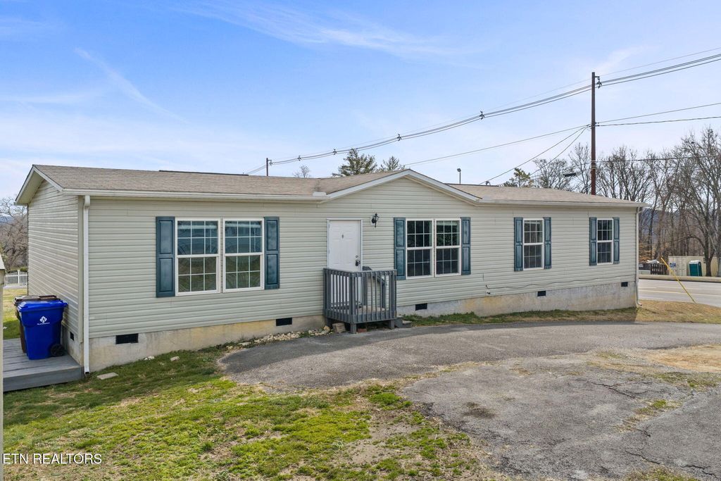Photo of 296 Illinois Ave, Oak Ridge, TN 37830 (MLS # 1330805)