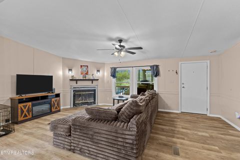 Tiny photo for 242 Cowan Lane, LaFollette, TN 37766 (MLS # 1334562)