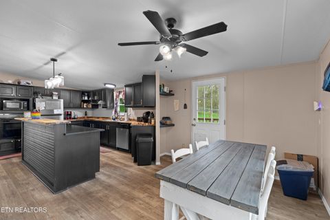 Tiny photo for 242 Cowan Lane, LaFollette, TN 37766 (MLS # 1334562)