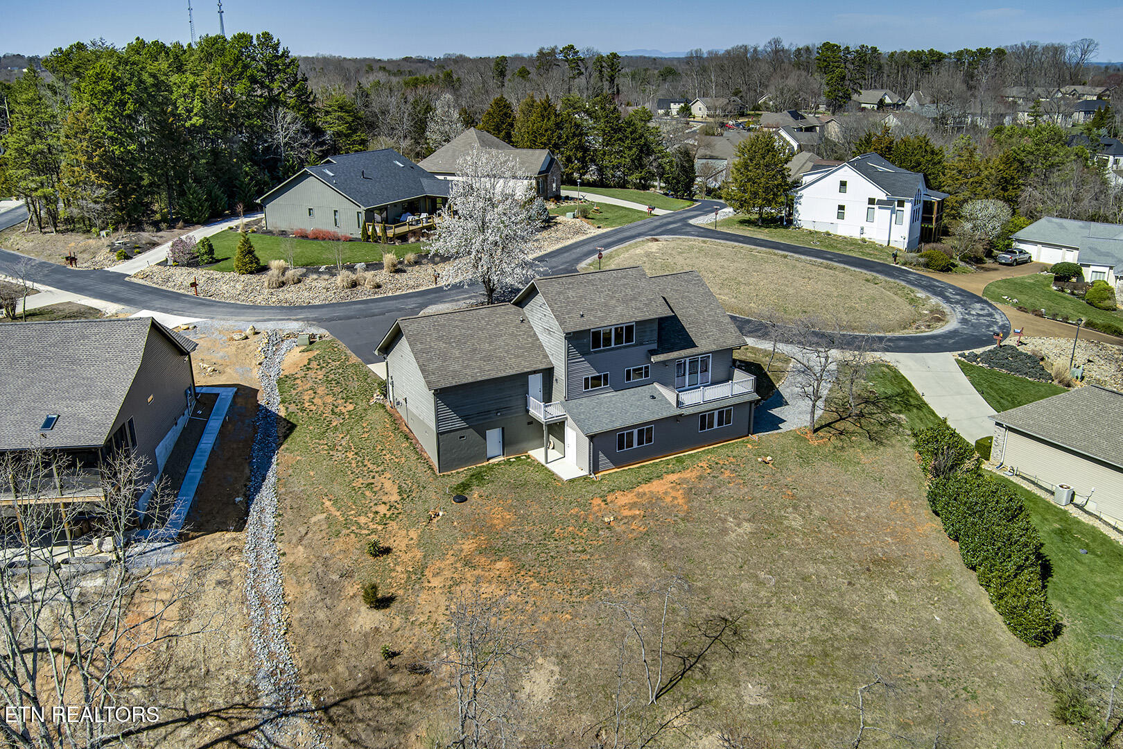 Loudon, Tennessee 37774, United States, 3 Bedrooms Bedrooms, ,3 BathroomsBathrooms,Residential,Active,90121