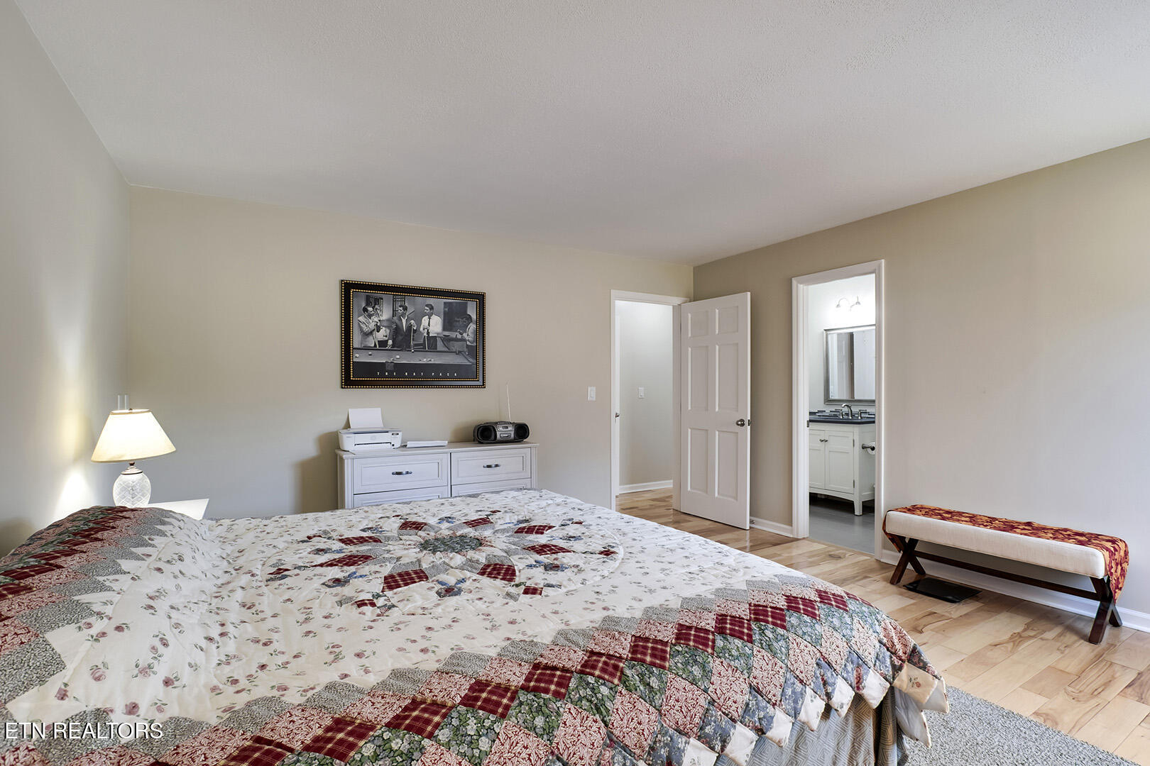 Loudon, Tennessee 37774, United States, 3 Bedrooms Bedrooms, ,3 BathroomsBathrooms,Residential,Active,90121