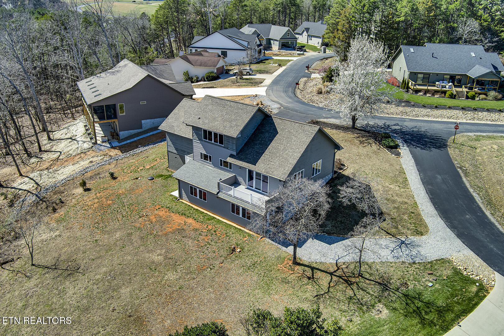 Loudon, Tennessee 37774, United States, 3 Bedrooms Bedrooms, ,3 BathroomsBathrooms,Residential,Active,90121