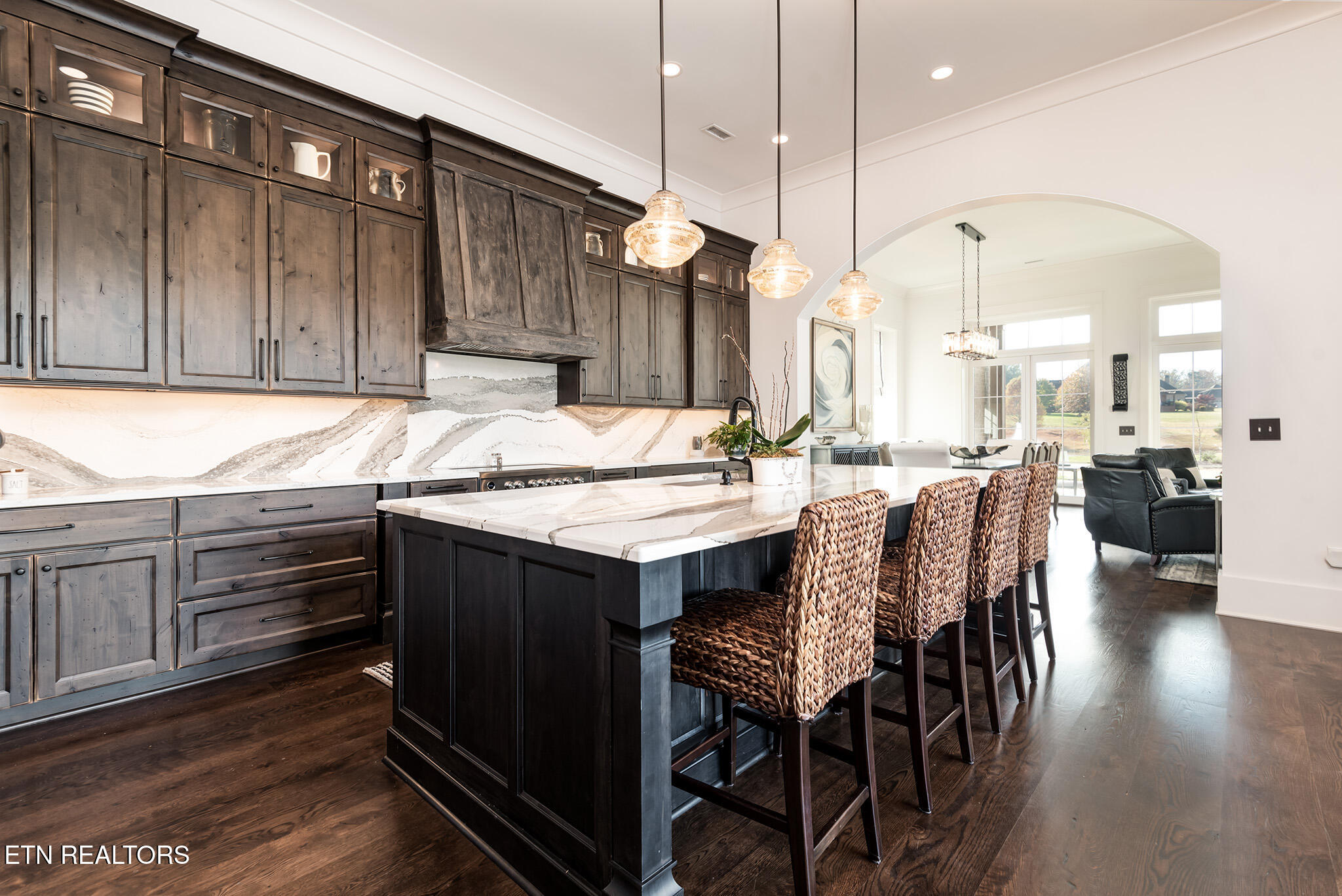 3749 Edgewater Way