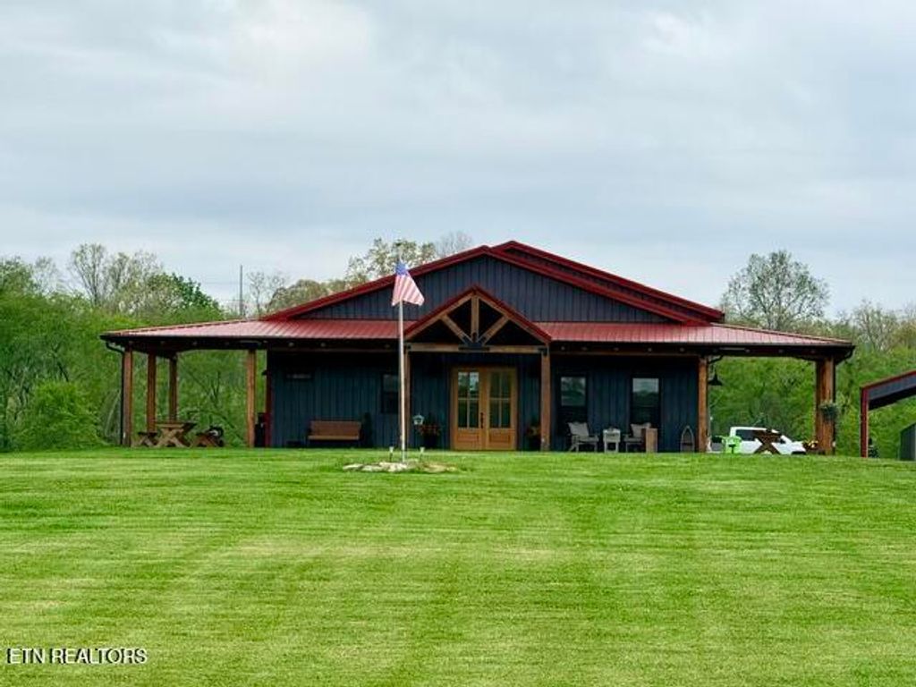 Photo of 3841 Hwy 70 N, Crossville, TN 38571 (MLS # 1338318)