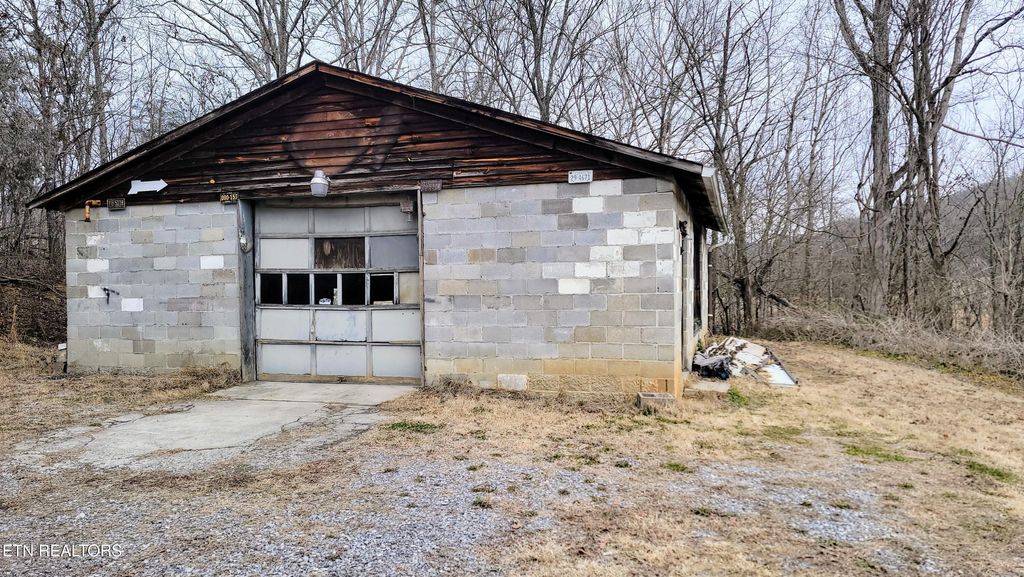 Photo of 614 Mehaffey Rd, Powell, TN 37849 (MLS # 1327934)