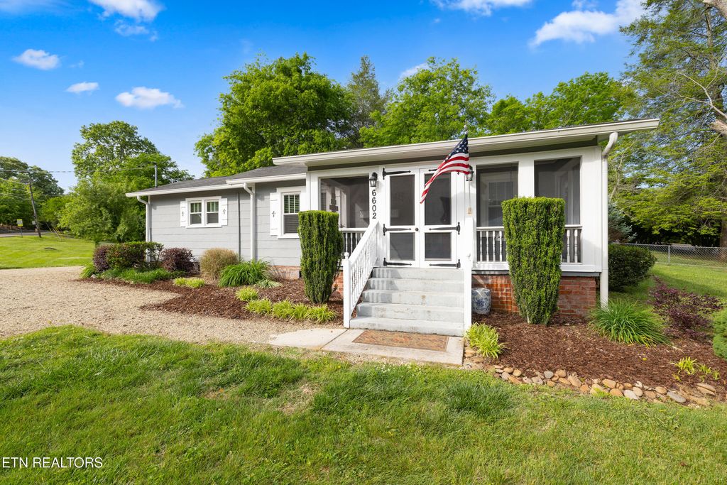 Photo of 6602 S Northshore Drive, Knoxville, TN 37919 (MLS # 1339445)