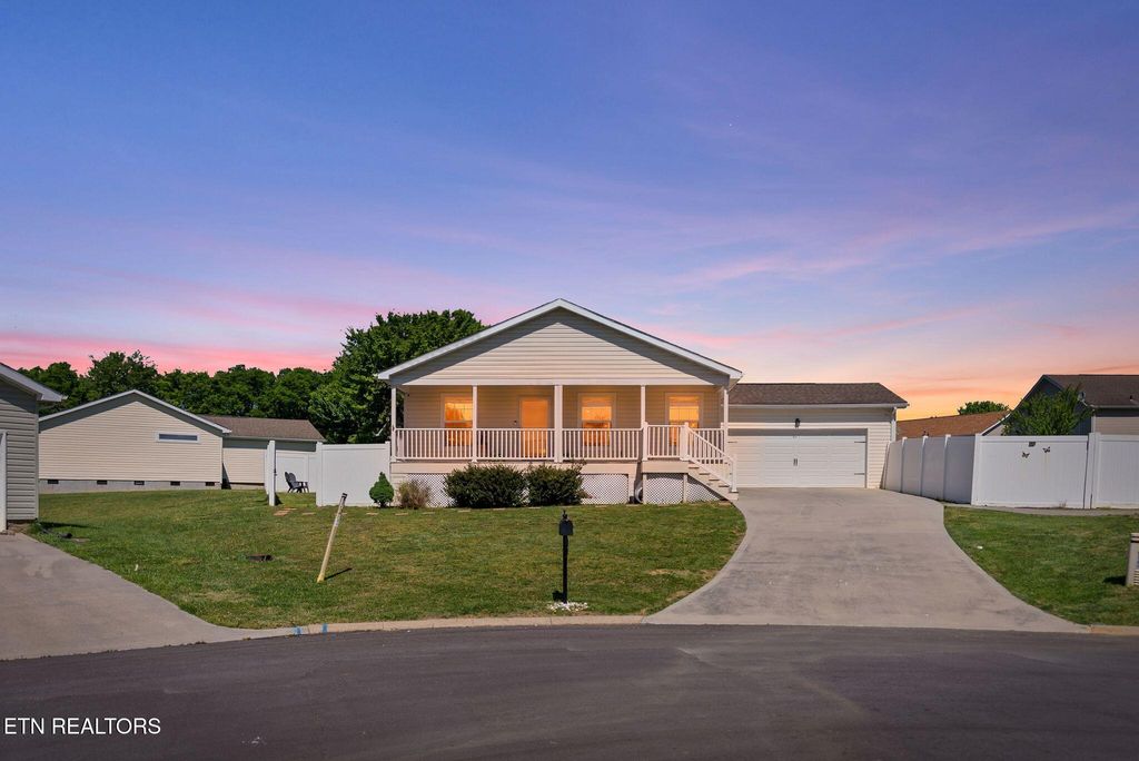 Photo of 1514 Julia Allison Drive, Sevierville, TN 37876 (MLS # 1338120)