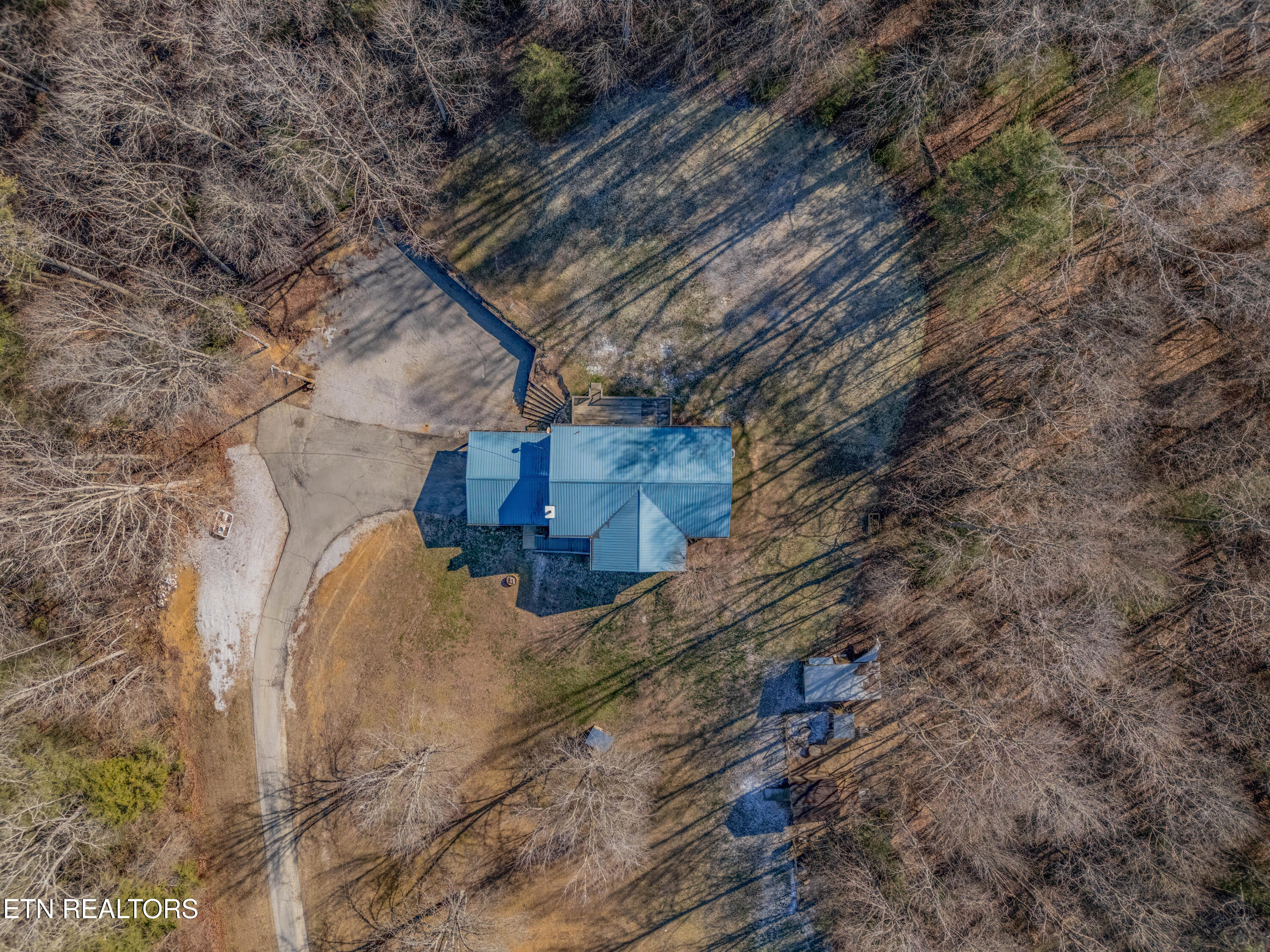 161 Adcock Hollow Rd