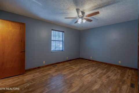 Tiny photo for 161 Adcock Hollow Rd, Harriman, TN 37748 (MLS # 1327913)