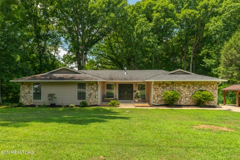 Photo of 132 County Road 620, Etowah, TN 37331 (MLS # 1348141)