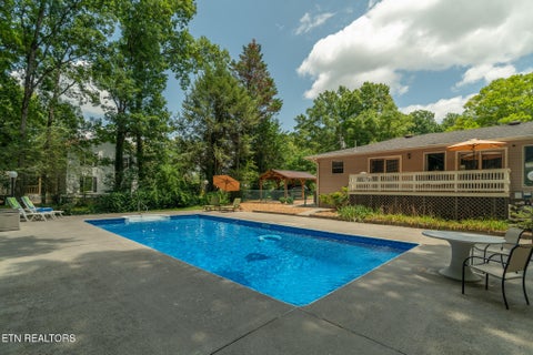 Tiny photo for 132 County Road 620, Etowah, TN 37331 (MLS # 1348141)
