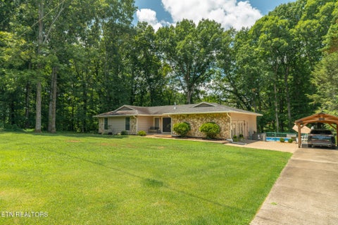 Tiny photo for 132 County Road 620, Etowah, TN 37331 (MLS # 1348141)