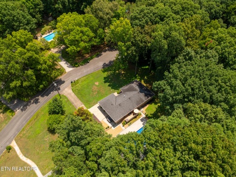 Tiny photo for 132 County Road 620, Etowah, TN 37331 (MLS # 1348141)