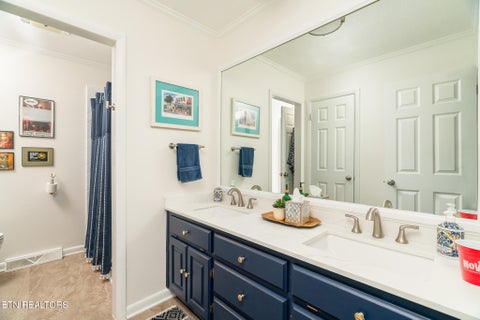 Tiny photo for 132 County Road 620, Etowah, TN 37331 (MLS # 1348141)