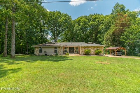 Tiny photo for 132 County Road 620, Etowah, TN 37331 (MLS # 1348141)