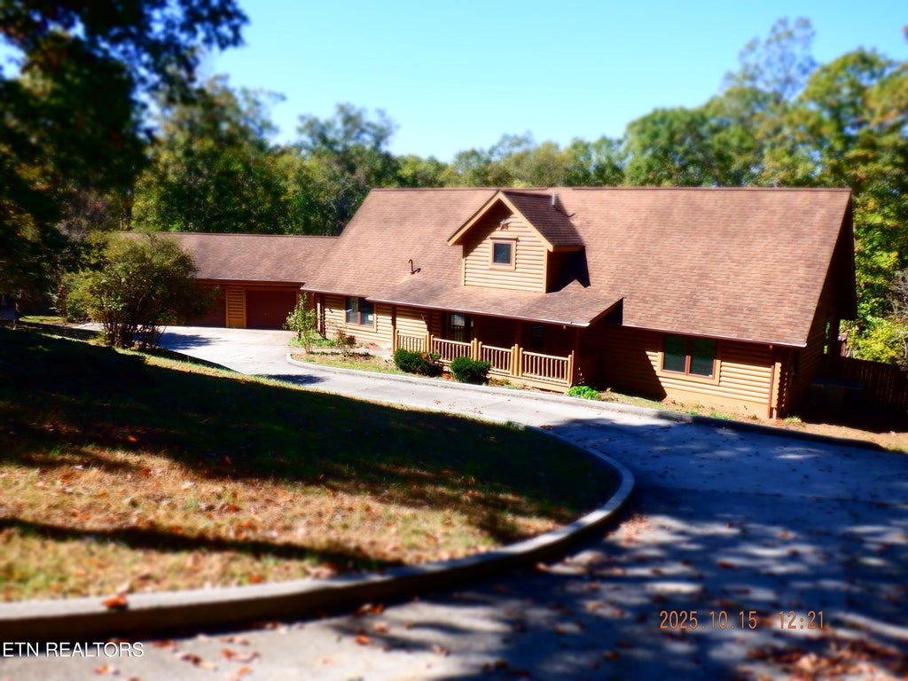 Photo of 370 Brave Drive, Oneida, TN 37841 (MLS # 1318761)