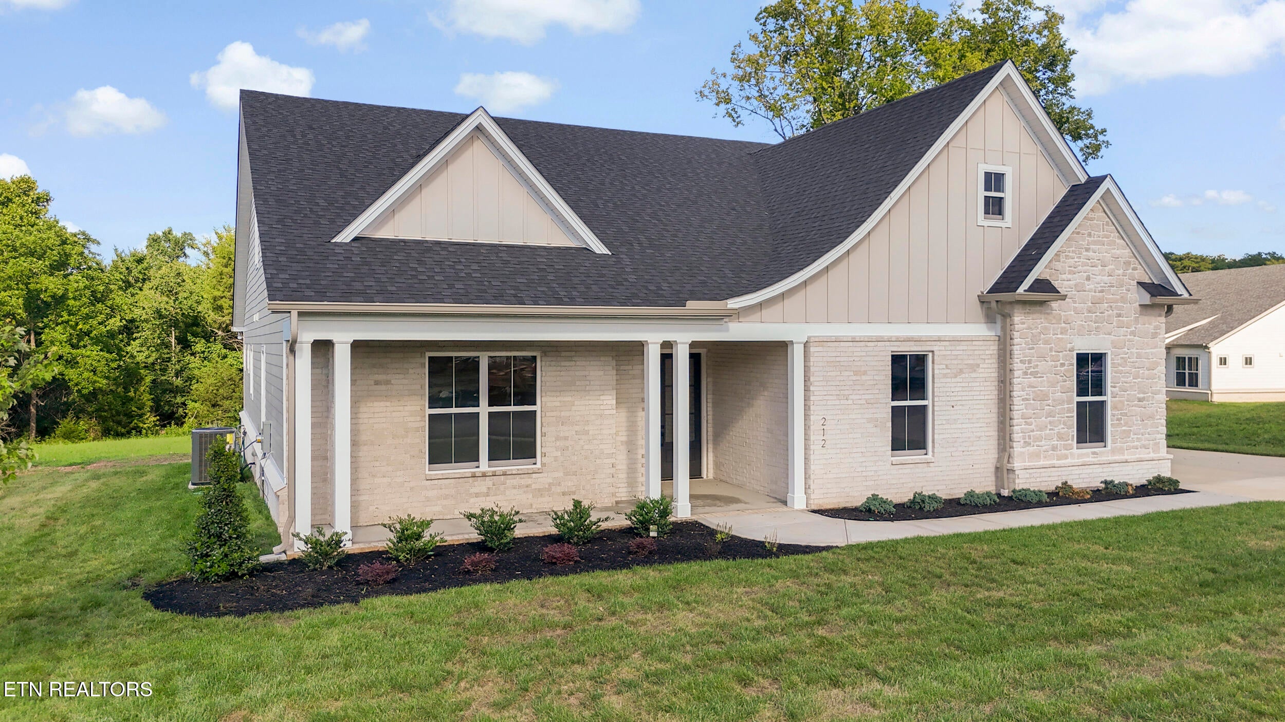 212 Poppy Place