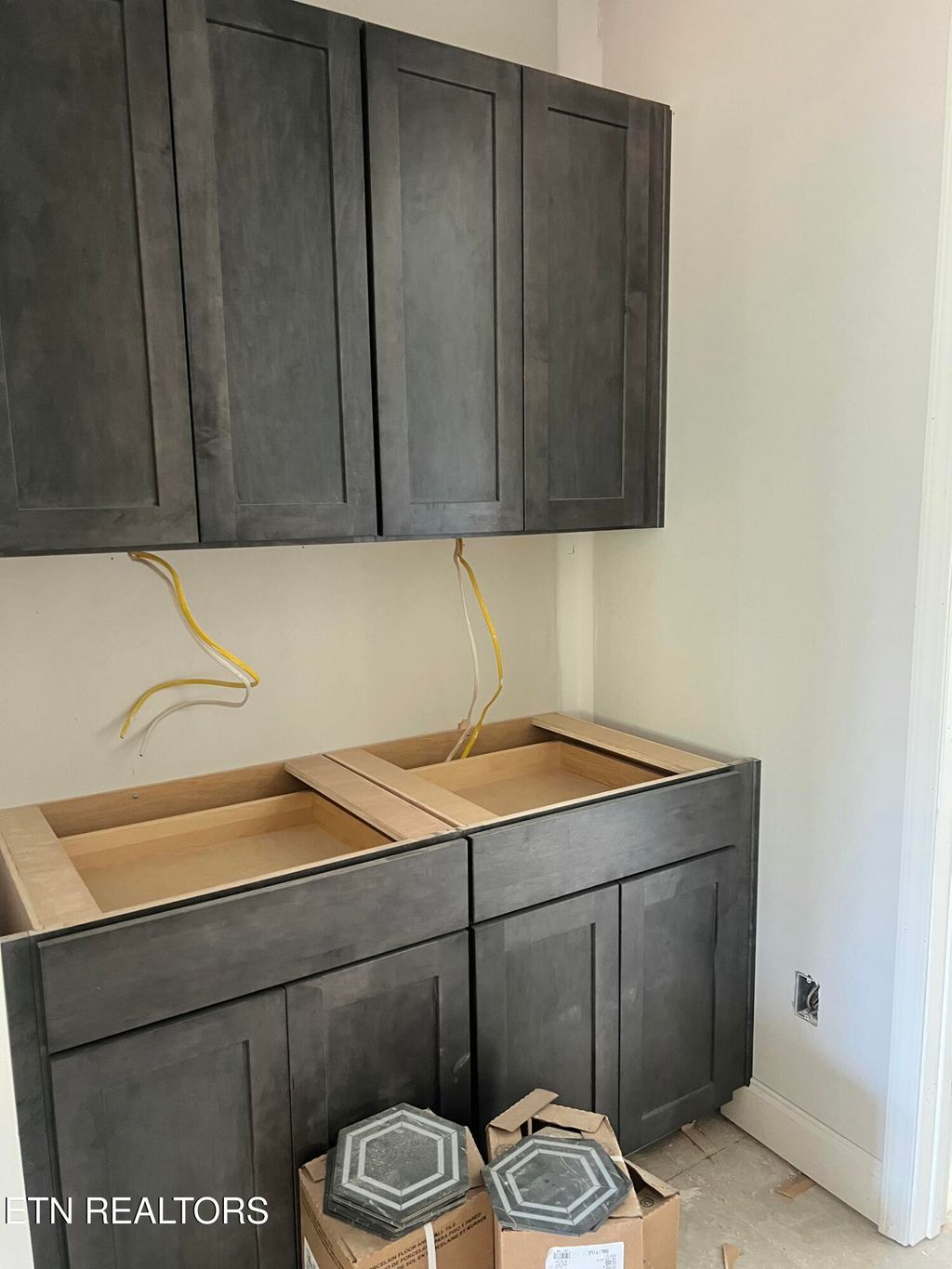 Photo of 212 Poppy Place, Lenoir City, TN 37772 (MLS # 1331958)