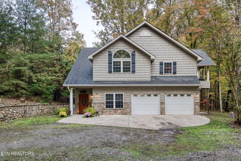 Photo of 902 Cowpens Drive, Monterey, TN 38574 (MLS # 1322628)