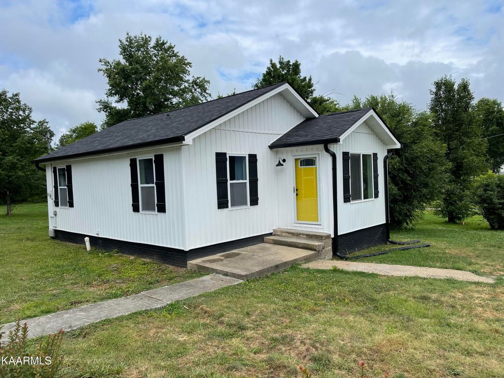 Photo of 847 N Wright Rd, Alcoa, TN 37701 (MLS # 1230886)