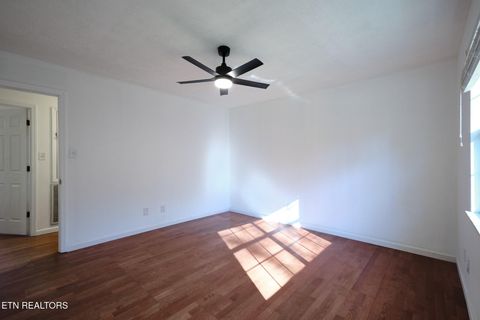 Tiny photo for 4324 Raj Rd, Knoxville, TN 37921 (MLS # 1324582)