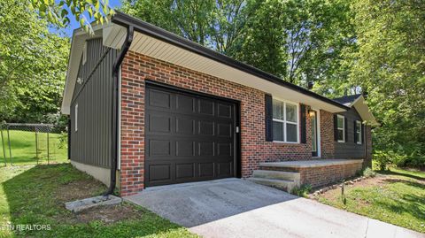 Photo of 1940 Cecil Johnson Rd, Knoxville, TN 37921 (MLS # 1339791)