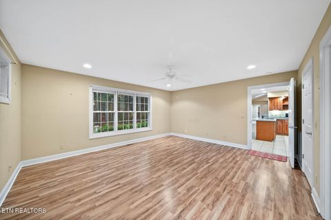 Tiny photo for 214 Woodhaven Drive, Crossville, TN 38571 (MLS # 1322822)