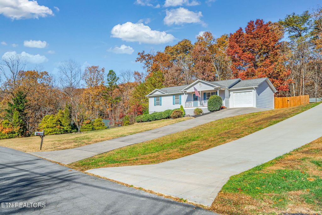 Photo of 172 Edgewood Drive, Powell, TN 37849 (MLS # 1322226)