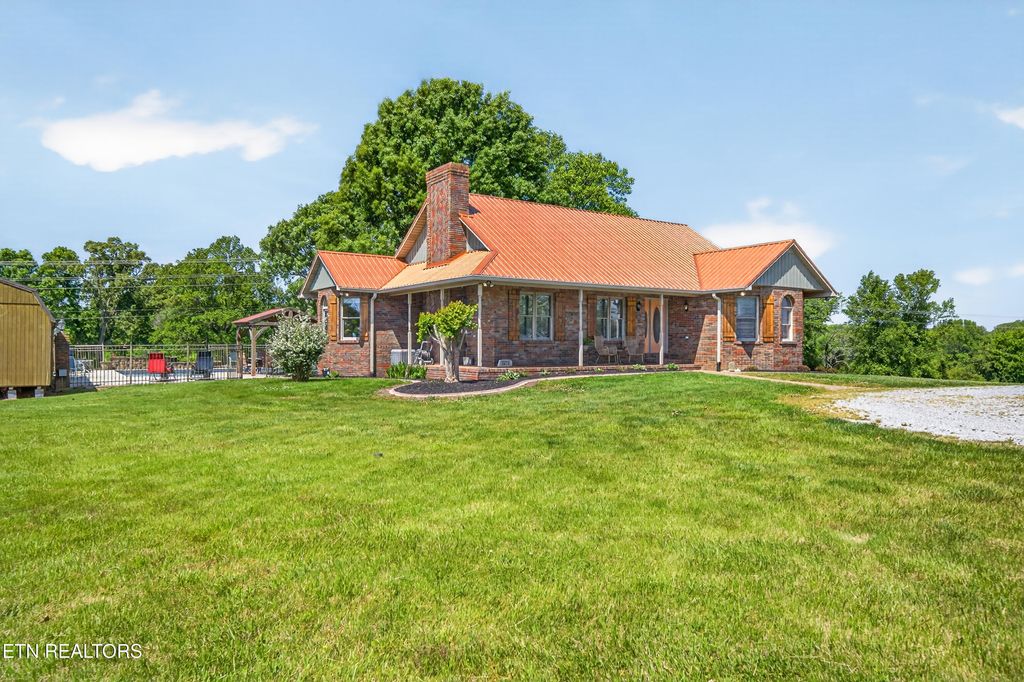 Photo of 4015 Baxter Rd, Baxter, TN 38544 (MLS # 1339644)