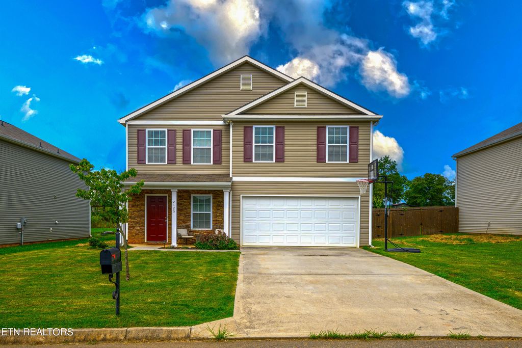 Photo of 7125 Lawgiver Circle, Corryton, TN 37721 (MLS # 1272076)