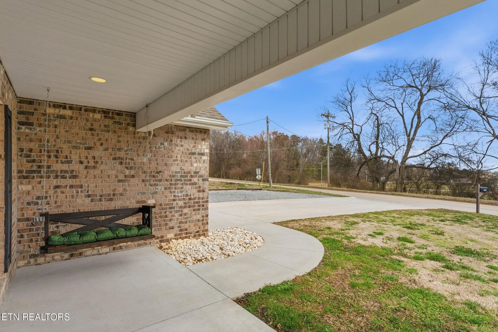 Photo of 1513 John Sparks Drive, Friendsville, TN 37737 (MLS # 1330418)