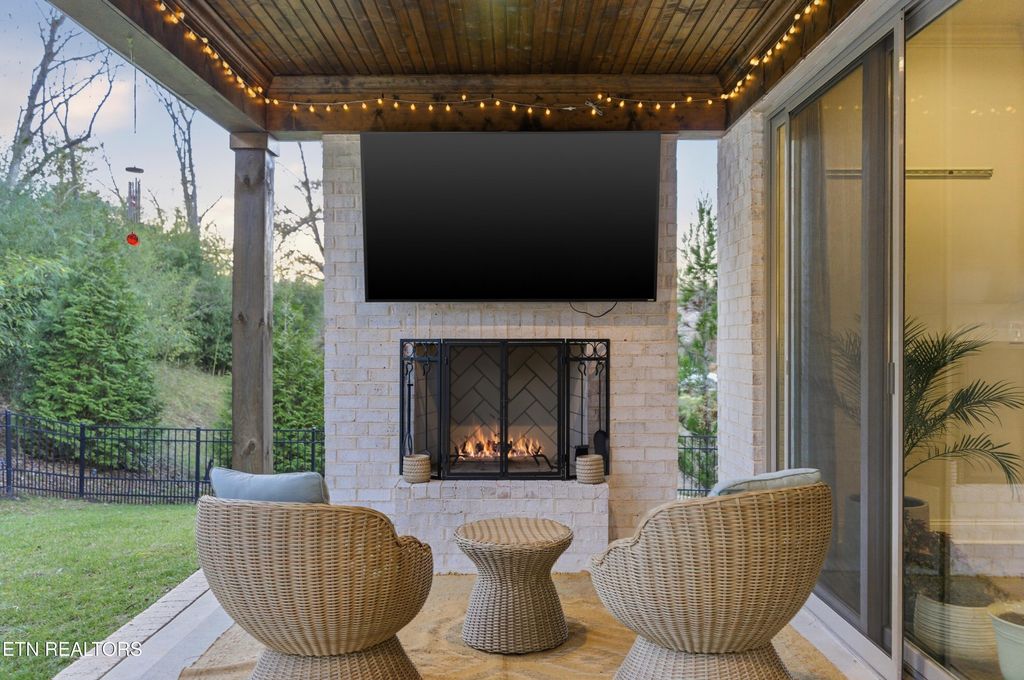 Photo of 8513 Sunscape Lane, Knoxville, TN 37922 (MLS # 1323115)