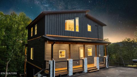 4142 Dolly's Drive Sevierville TN 37876