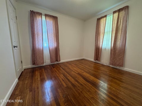 Tiny photo for 1209 Morgan St, Athens, TN 37303 (MLS # 1355489)