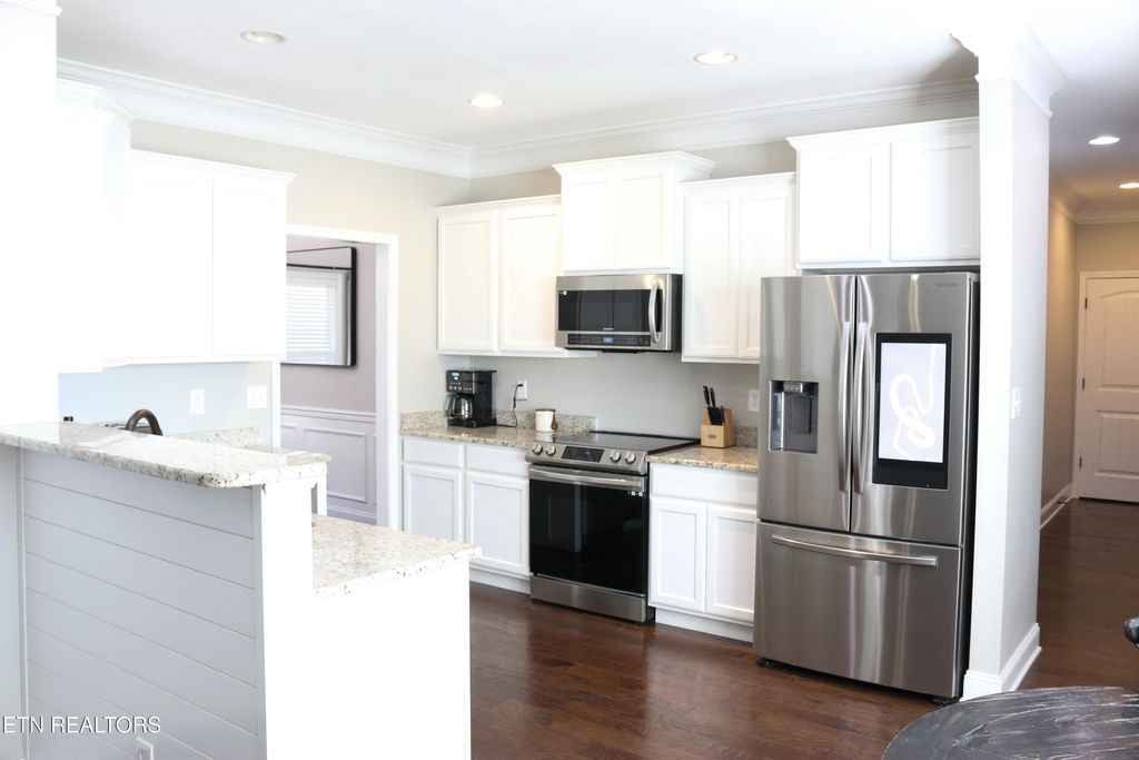 Photo of 2851 Southwinds Circle, Sevierville, TN 37876 (MLS # 1332184)