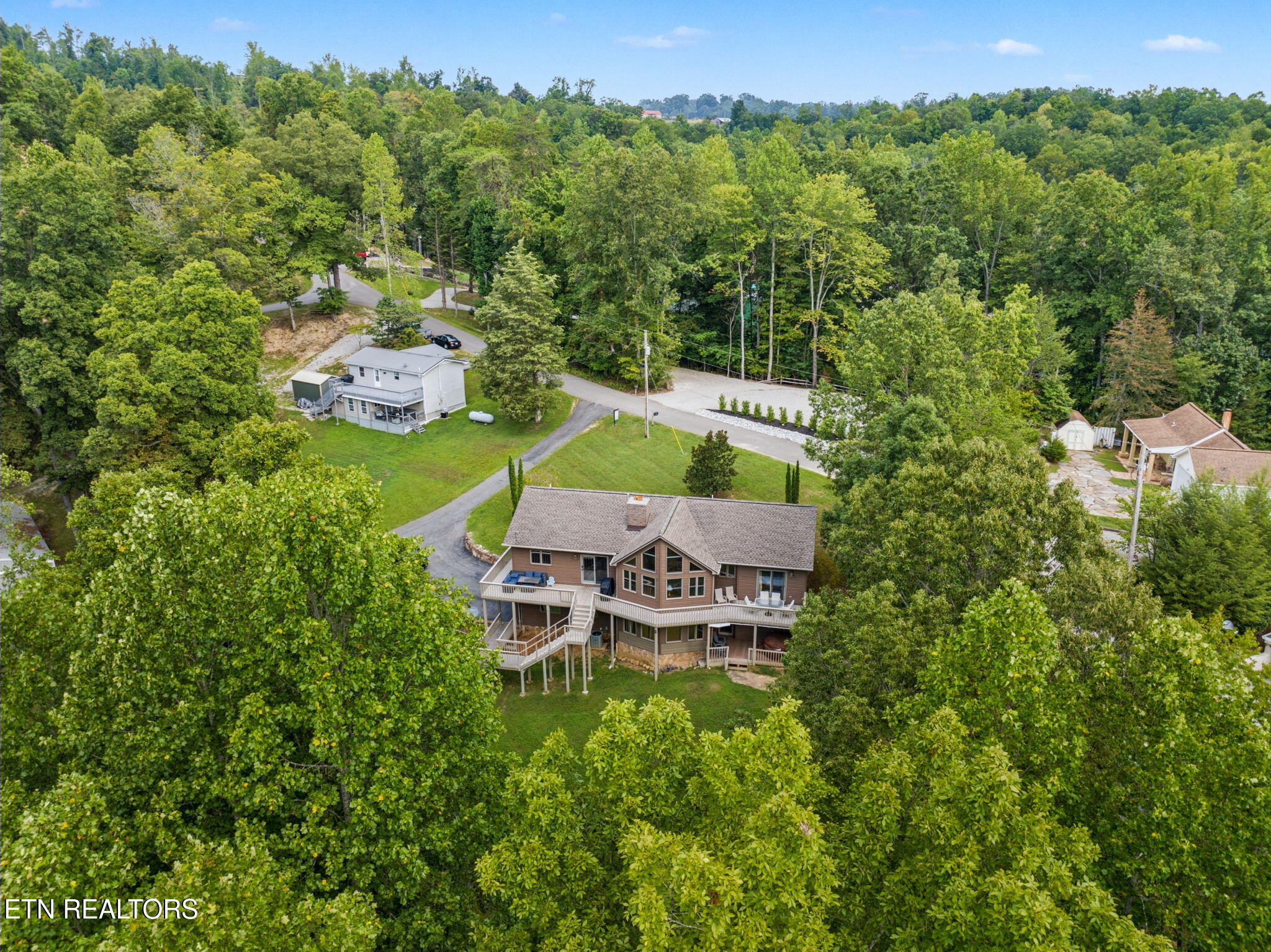 128 Fox Lane