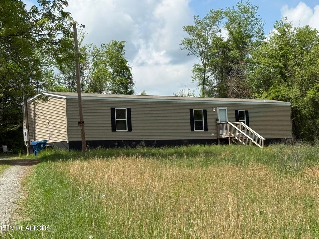 Photo of 141 Hidden Acres, Rockwood, TN 37854 (MLS # 1298619)