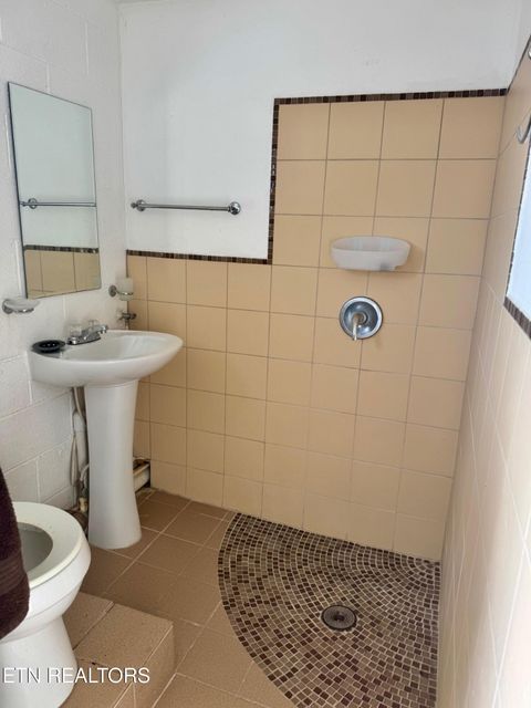 Tiny photo for 6111 Nashville Hwy, Deer Lodge, TN 37726 (MLS # 1328433)