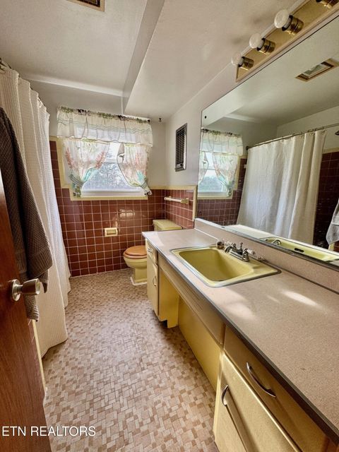 Tiny photo for 6111 Nashville Hwy, Deer Lodge, TN 37726 (MLS # 1328433)